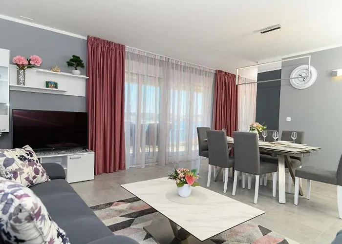 Apartment Seaside Luxury *